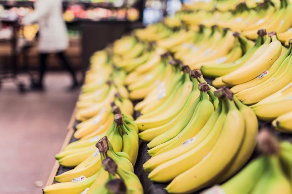 10 Foods To Eat If You Need More Potassium In Your Diet (And Don't Like Bananas) 1 fruits grocery bananas market