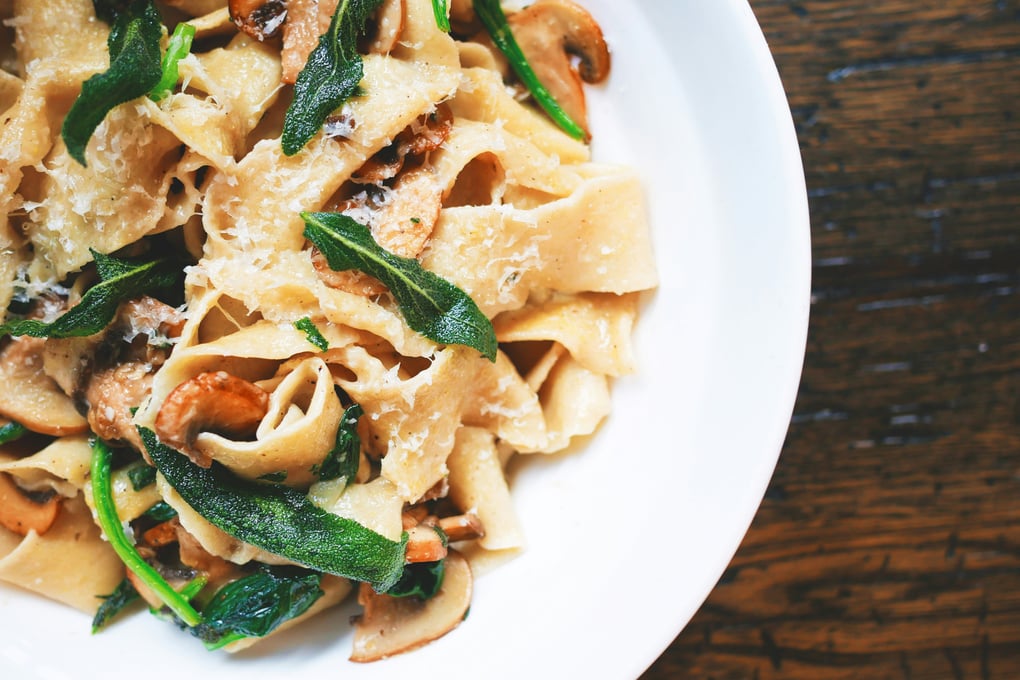 photo 1473093226795 af9932fe5856?ixlib=rb 0.3