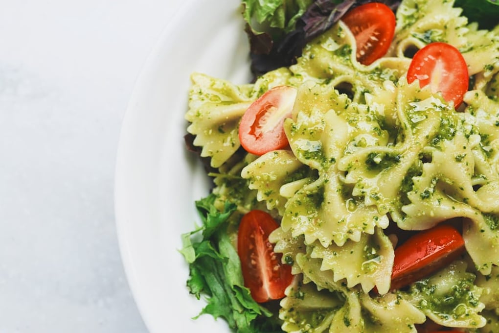 How To Start Meal Prepping As A College Student 1 photo 1473093295043 cdd812d0e601?crop=faces%2Cedges&cs=tinysrgb&fit=crop&fm=jpg&ixid=MnwxMjA3fDB8MXxhbGx8fHx8fHx8fHwxNjc2NjYxMzcw&ixlib=rb 4.0.3&q=60&w=1200&auto=format&h=630&mark w=64&mark align=top%2Cleft&mark pad=50&blend mode=normal&blend alpha=10&blend w=1&mark=https%3A%2F%2Fimages.unsplash.com%2Fopengraph%2Flogo