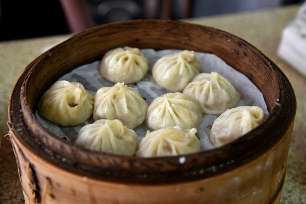 photo 1545809278 56c8739d74e1?crop=faces%2Cedges&cs=tinysrgb&fit=crop&fm=jpg&ixid=MnwxMjA3fDB8MXxhbGx8fHx8fHx8fHwxNjUxMDA4MTg0&ixlib=rb 1.2.1&q=60&w=1200&auto=format&h=630&mark w=64&mark align=top%2Cleft&mark pad=50&blend mode=normal&blend alpha=10&blend w=1&mark=https%3A%2F%2Fimages.unsplash.com%2Fopengraph%2Flogo