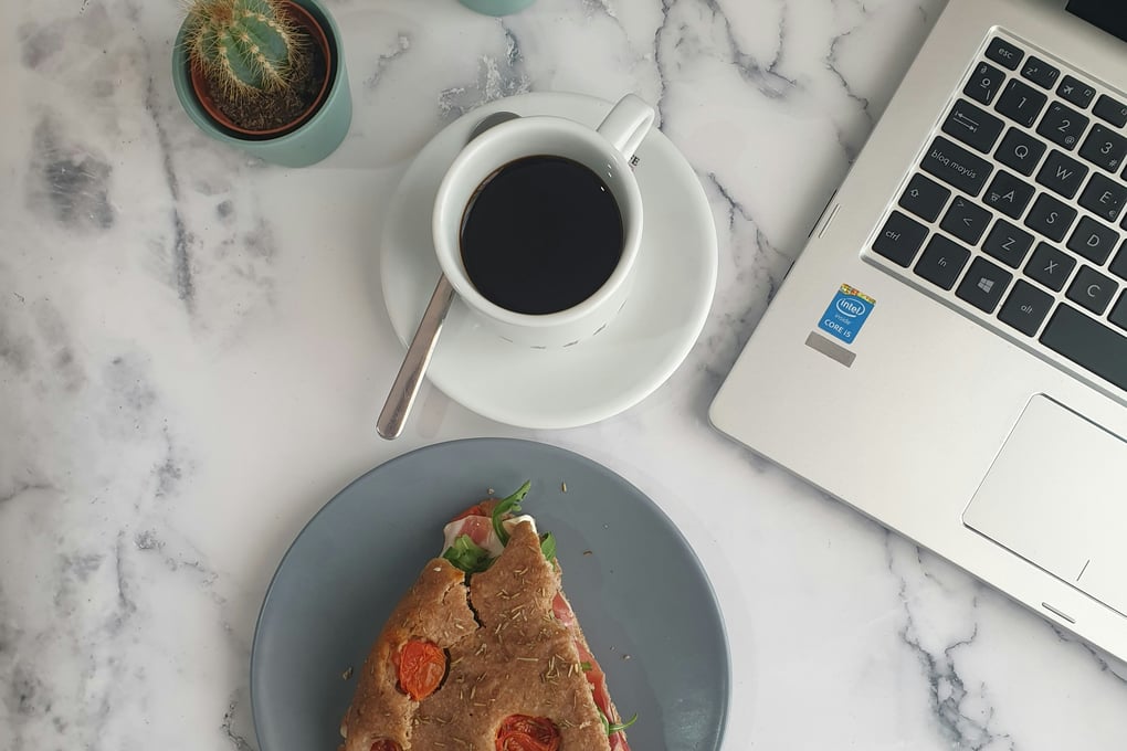 photo 1587048379205 5f099d7150e6?ixlib=rb 1.2