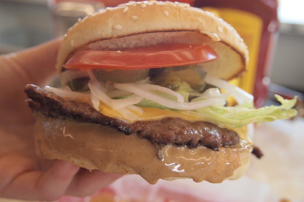PB burger1 1024x768