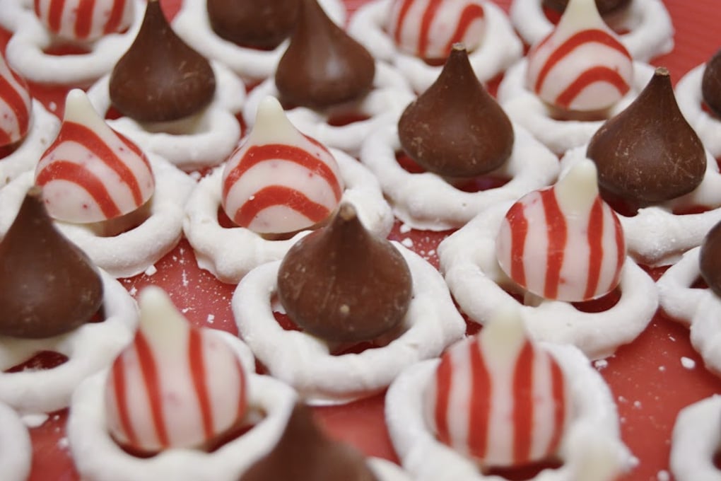 peppermint pretzels