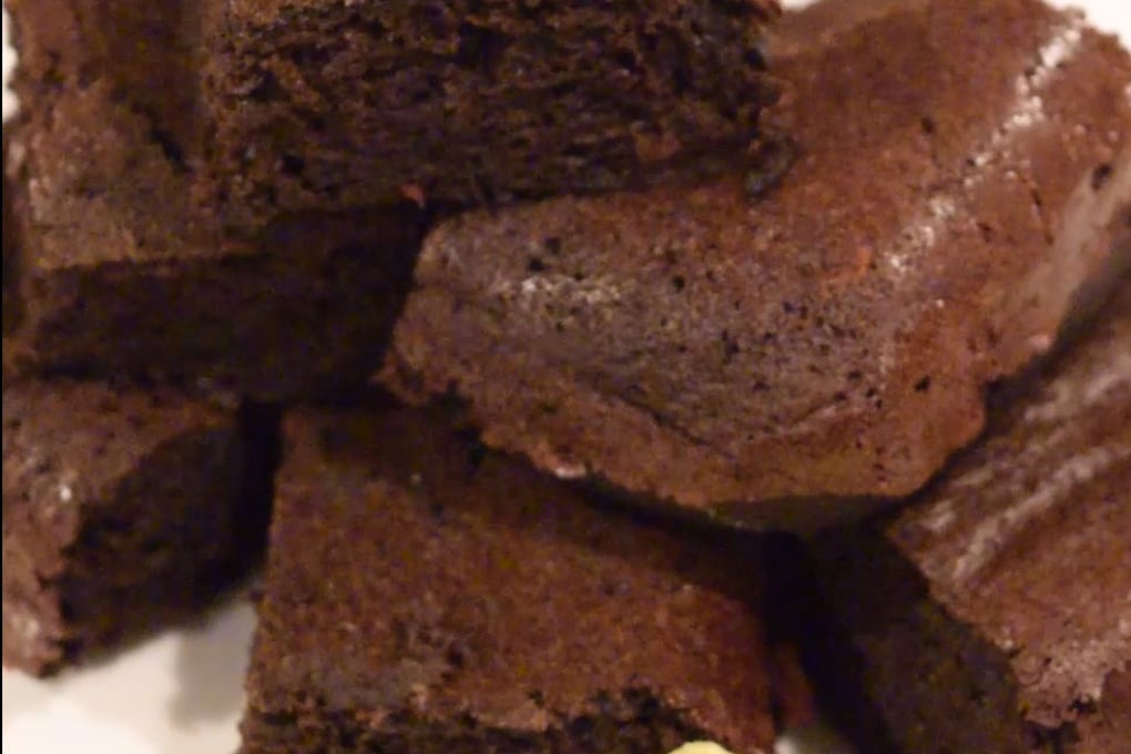 AVOCADO BROWNIES Thumbnail
