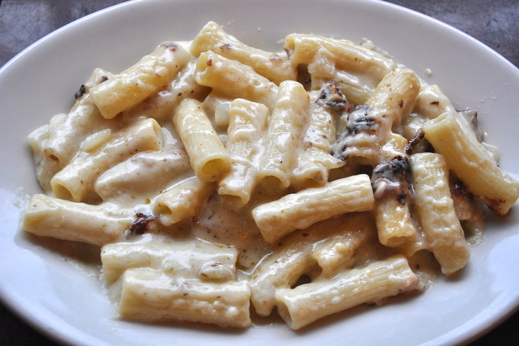 zingermans roadhouse mac and cheese1