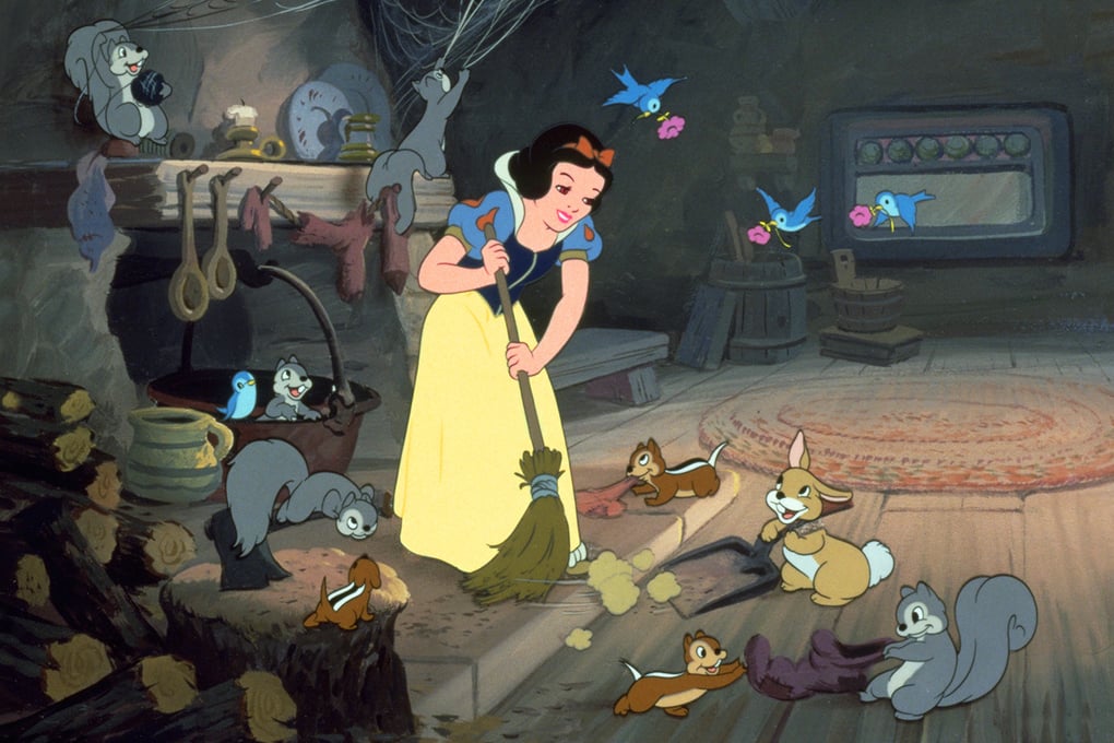 snow white cleaning