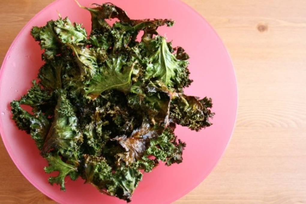 Kale Chips in Bowl 730x514 e1429733422115