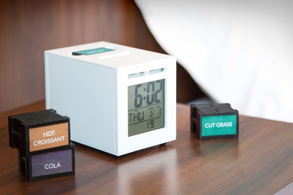 SensorWake Smell Based Alarm Clock e1435009679150