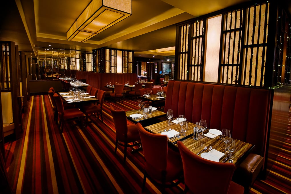 Melange Interior Photo