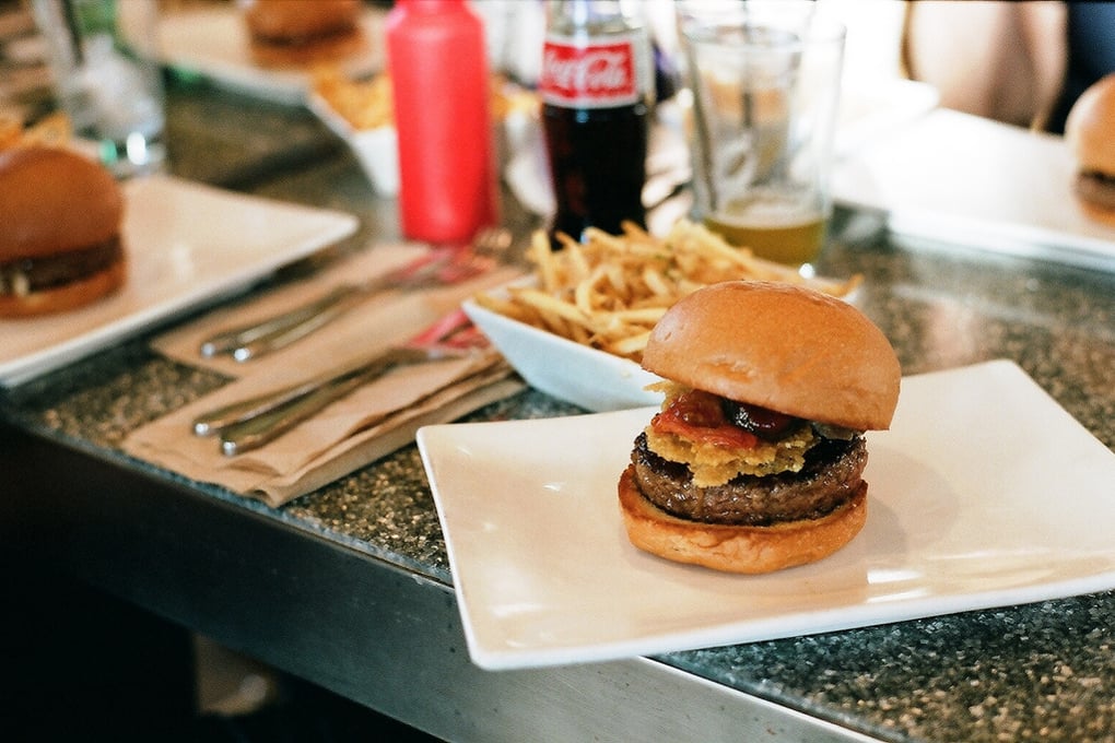 UmamiBurgerTable