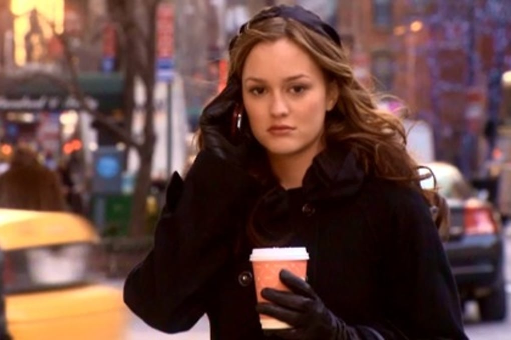 beautiful blair cell phone coat coffee gossip girl Favim.com 78201