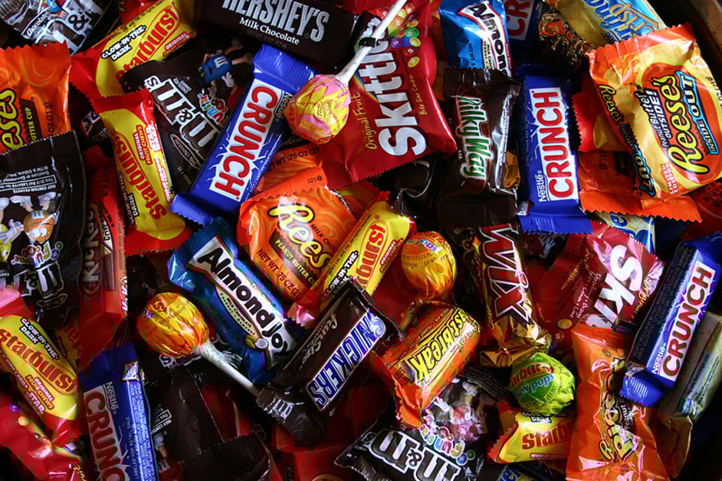 ROU9s6halloween candy buy back family cosme 90