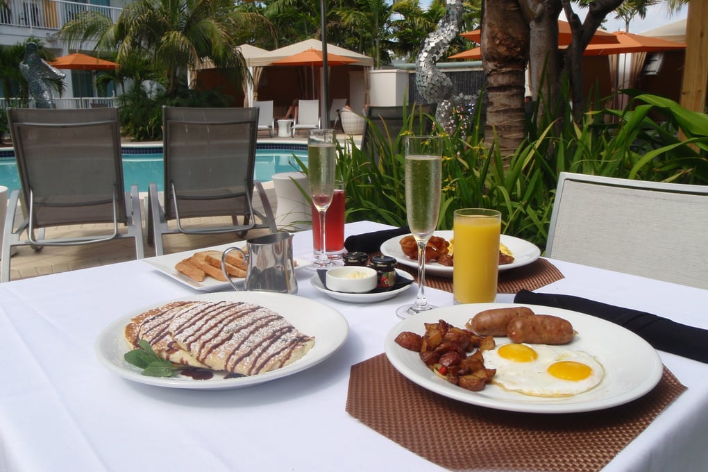 Bistro Urbano Brunch by the Pool