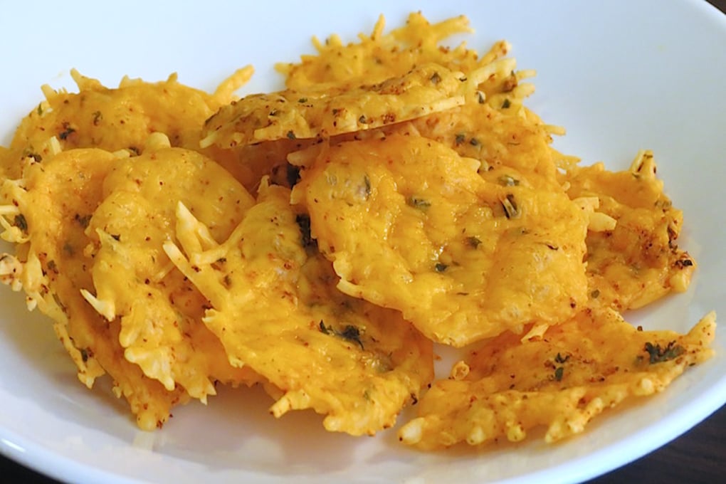 cheesycrisps featured