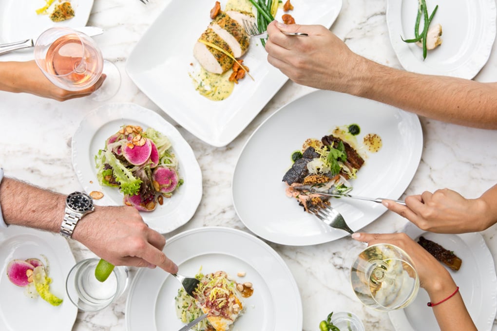 Viviane Dining e1453353434797