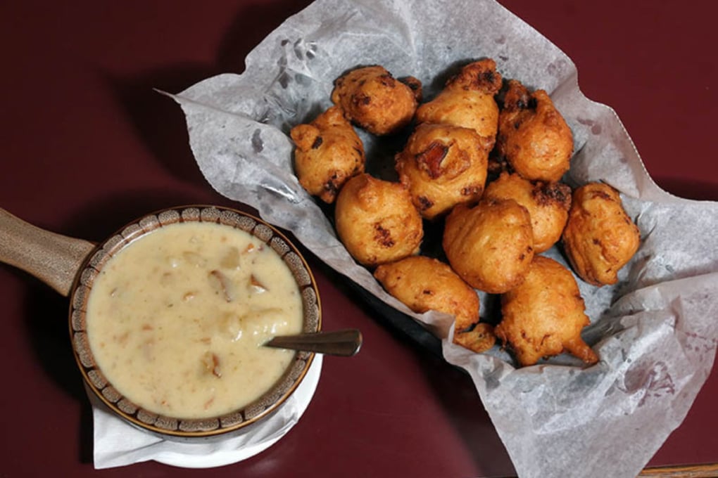 uncleronniesredtavern.com e1456048739703