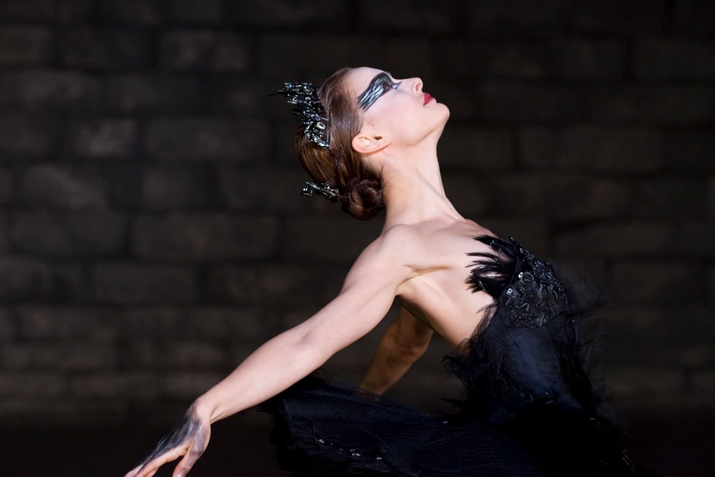 Black Swan natalie portman 17392128 2560 1707