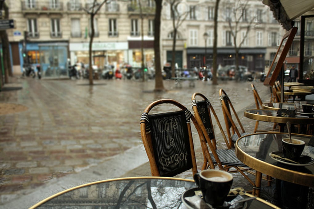 Photo by Victor Illen