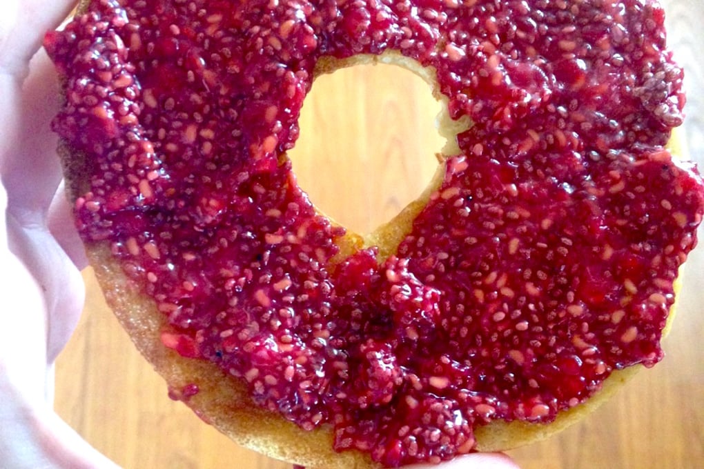 bagel and chia nathe