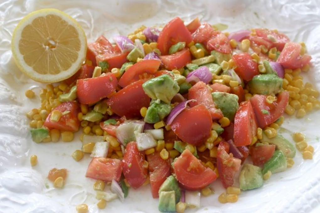 tomato avo summer salad e1467239324820