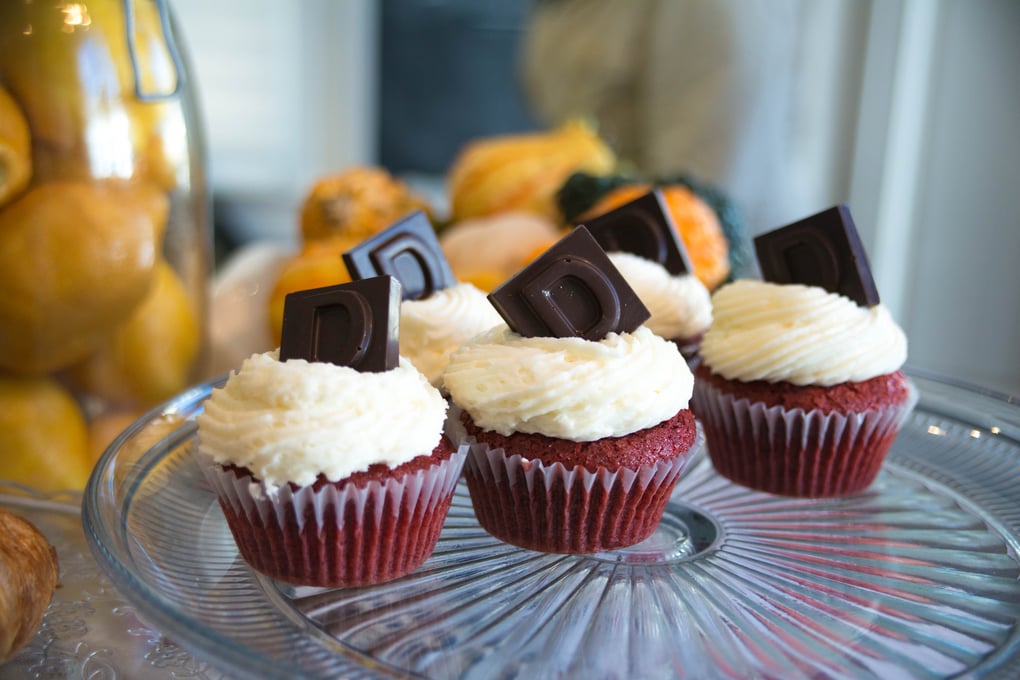 red velvet cupcakes