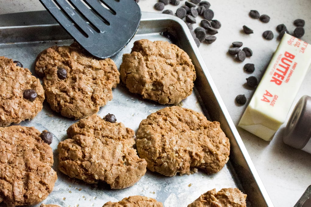 blueberry chocolate chip oatmeal cookies brooke buchan