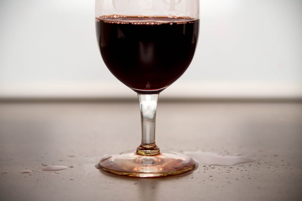 red wine glass