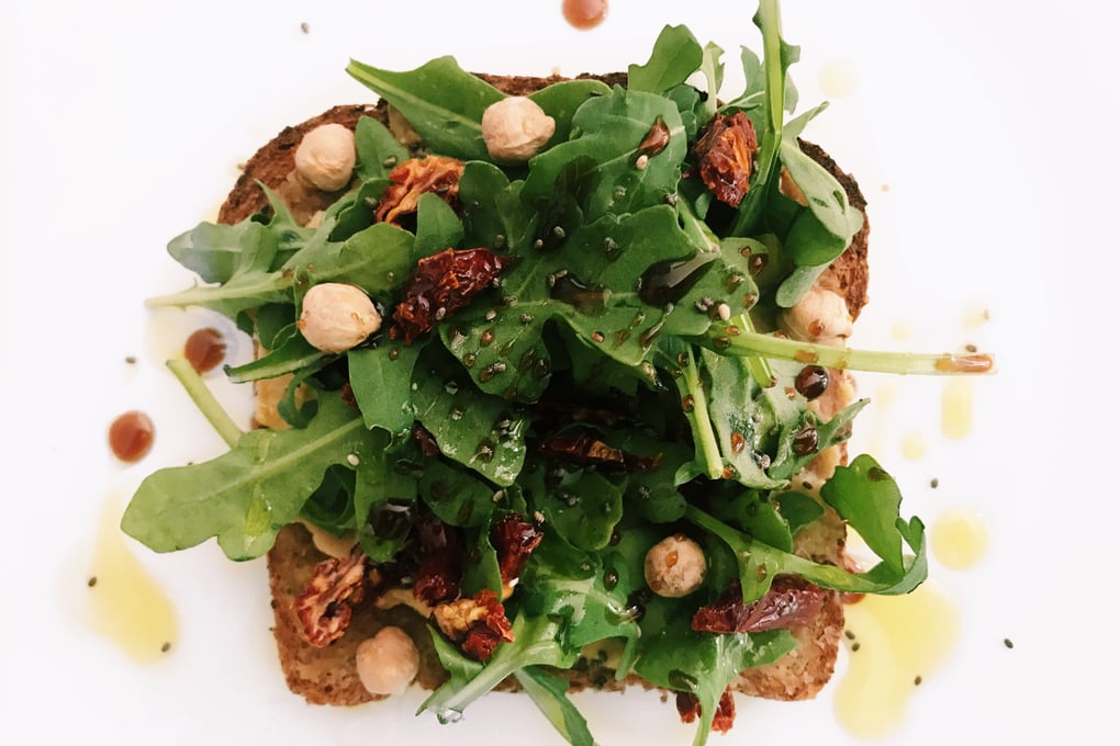 hummus toast