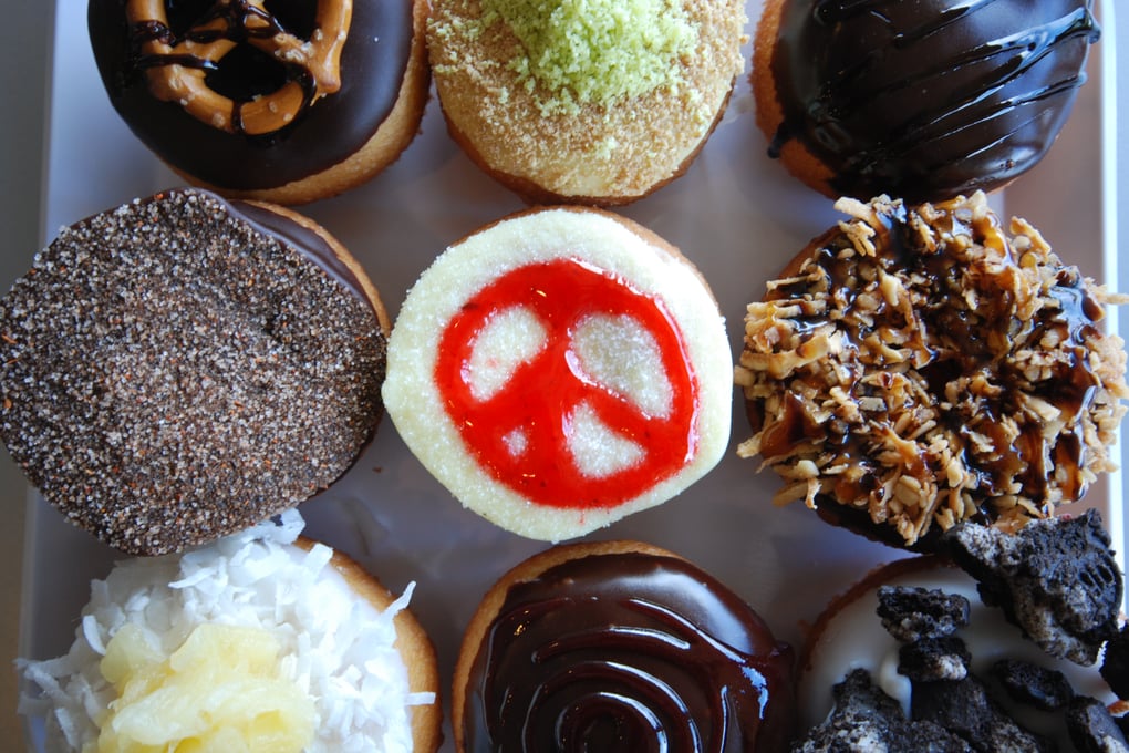 donut plate peace