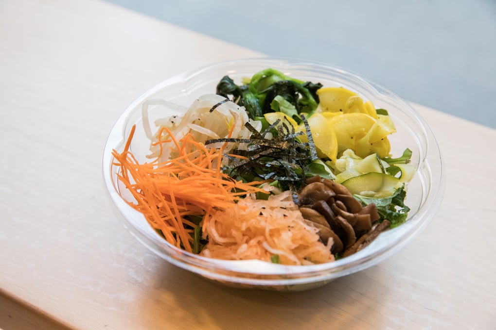 bibimbap vegetable dish