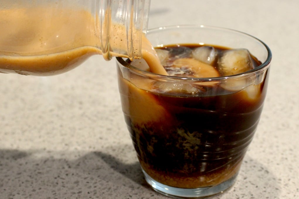 pour