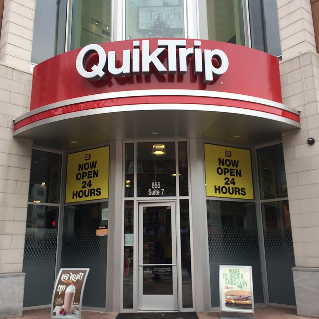 Qt top kitchen hours