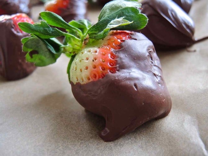 chocolate, strawberry, sweet