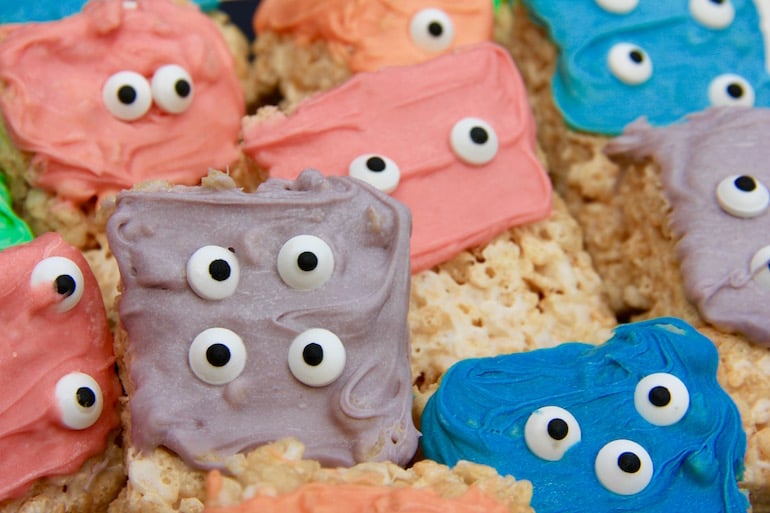 9 No-Bake Halloween Recipes You Can Make in Your Dorm Room