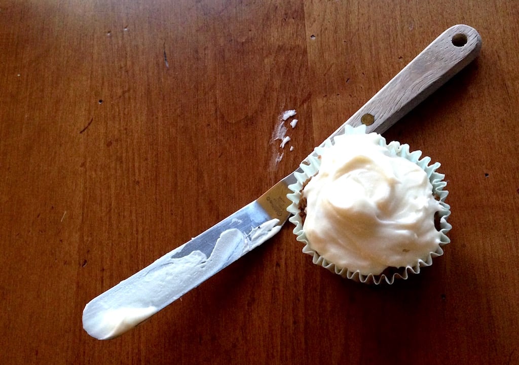 10 Substitutes for Vanilla Extract You Can Use When Baking