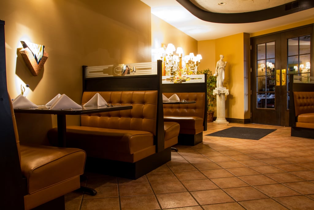 10 Romantic ChampaignUrbana Restaurants Perfect for Valentine's Day