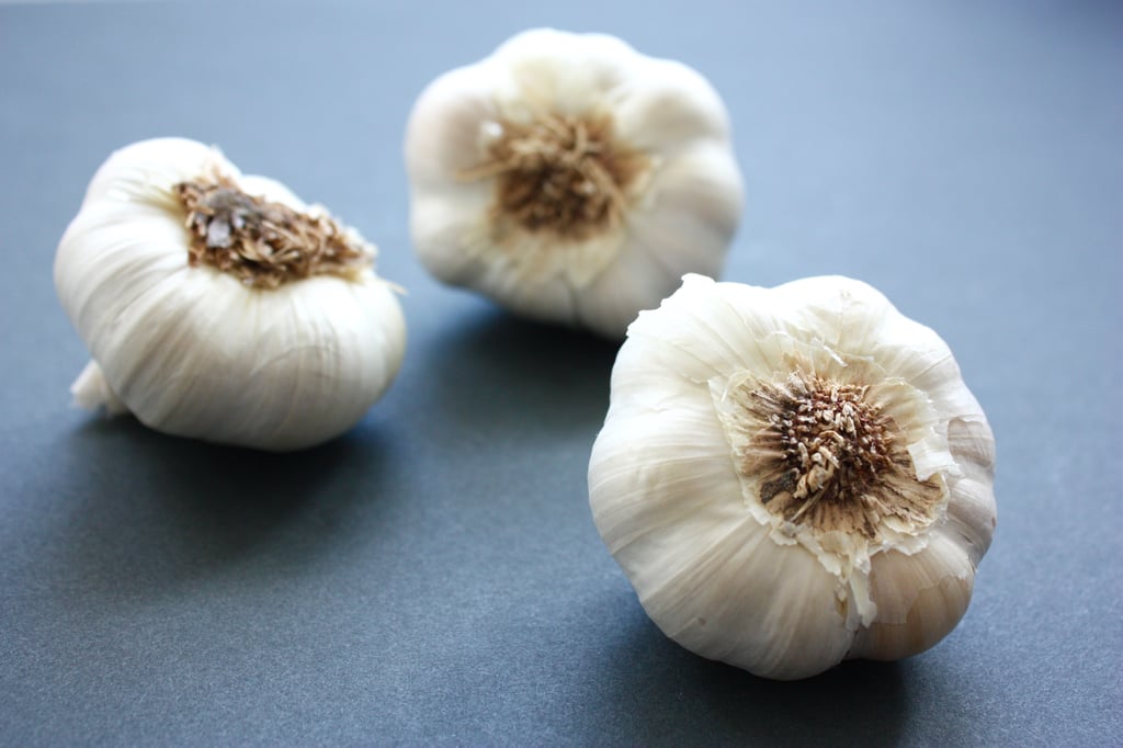 garlic, condiment, vegetable, herb, relish, onion