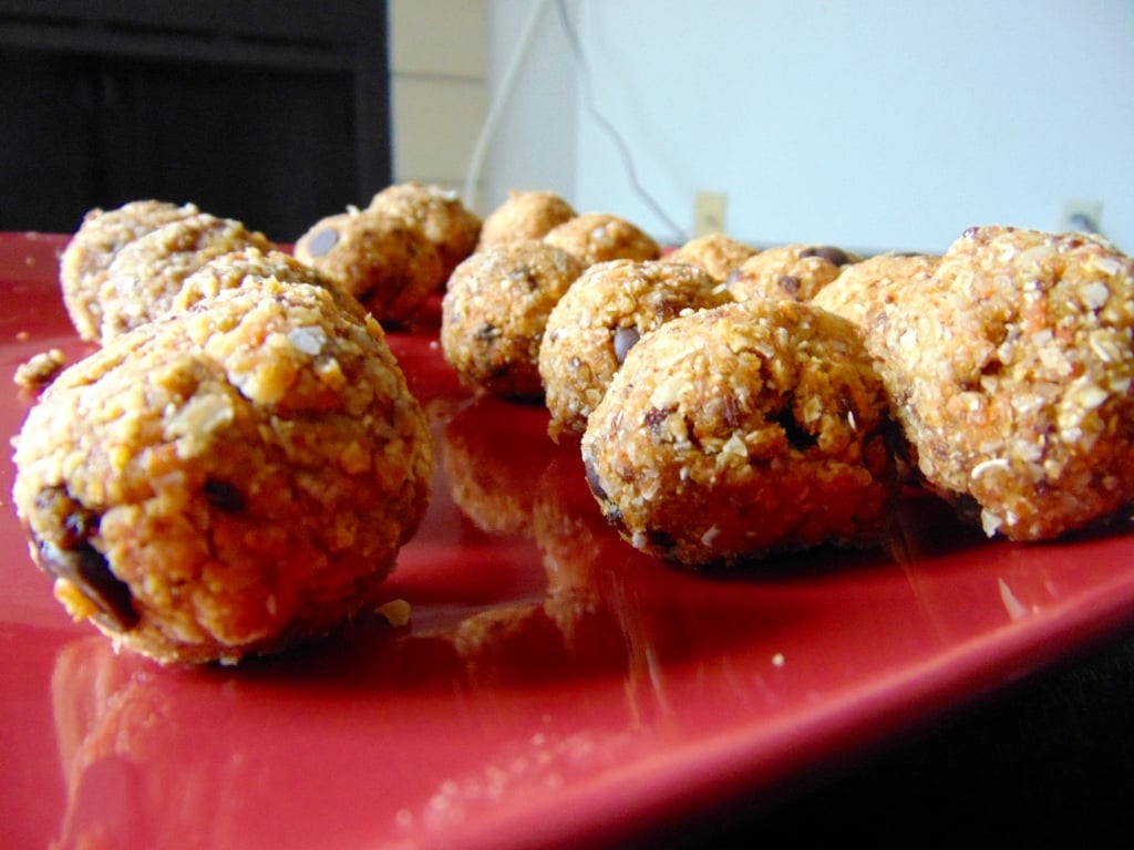 7 Ways to Eat Granola for Breakfast