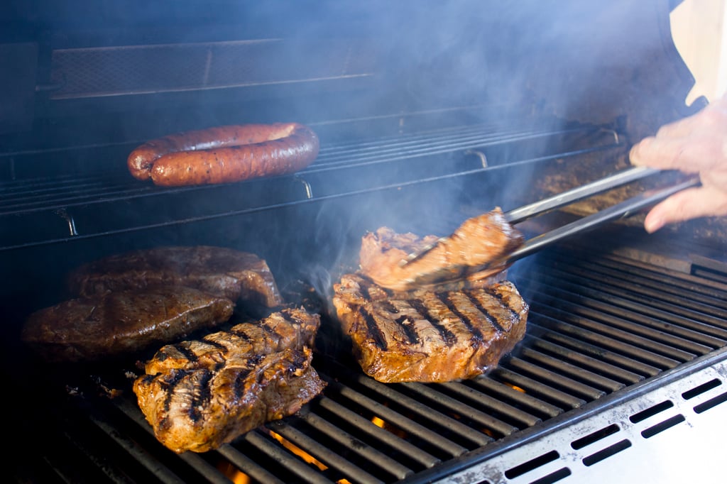 steak, meat, beef, pork, barbecue, filling steak on grill, grill, BBQ, Grilling, tongs