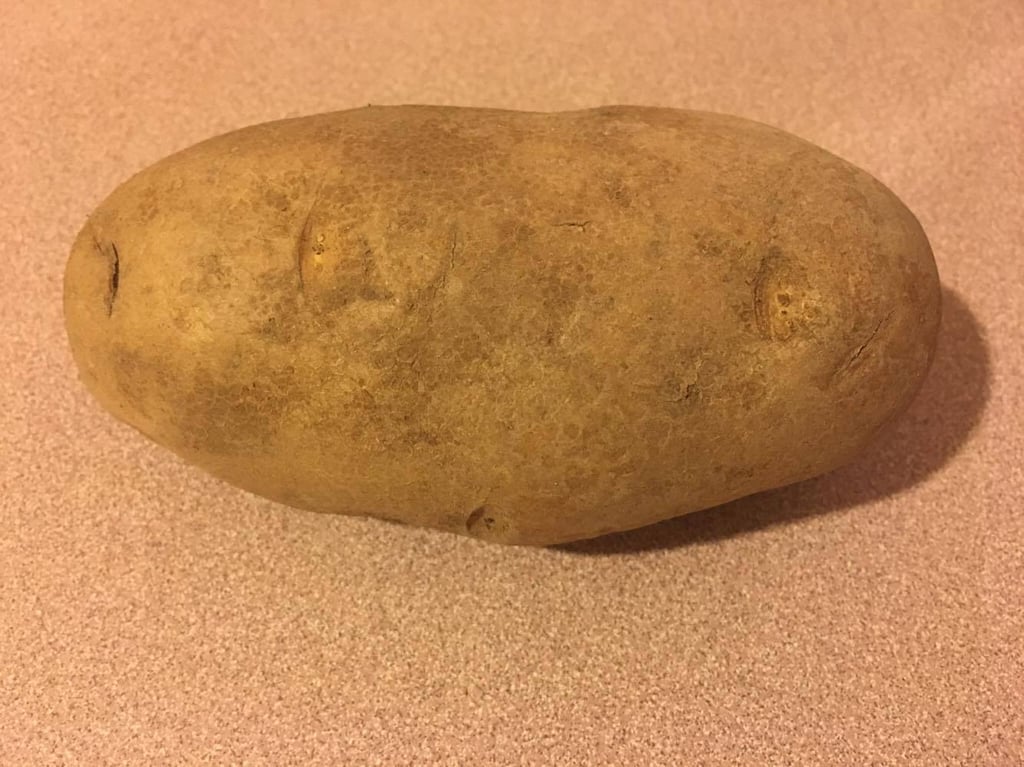 Solanine Contained in Green Potatoes Can Be Toxic