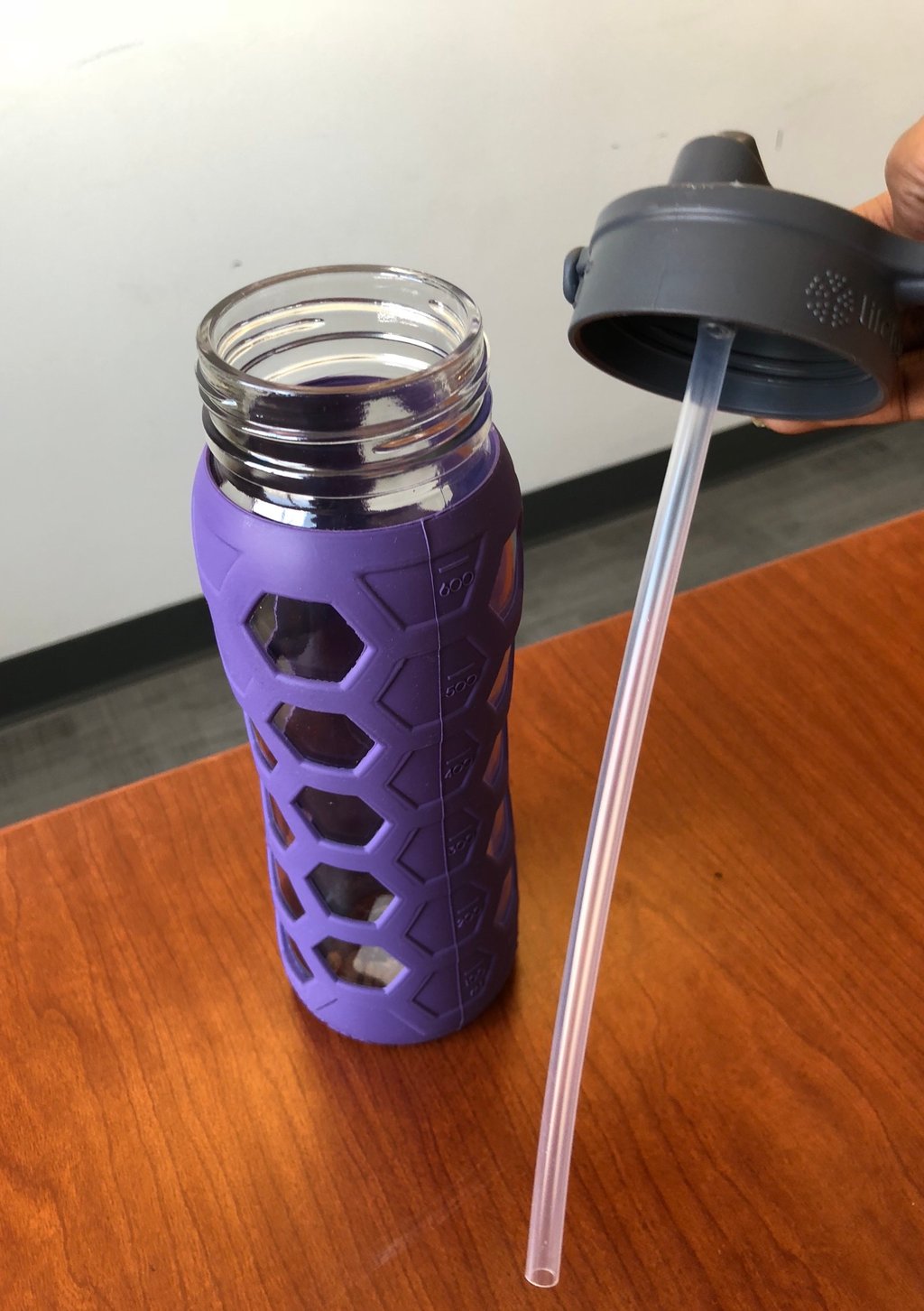 how to clean water bottle straws