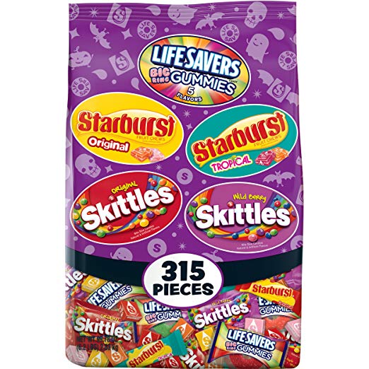 The Best Amazon Halloween Candy You Should Stock Up on Now