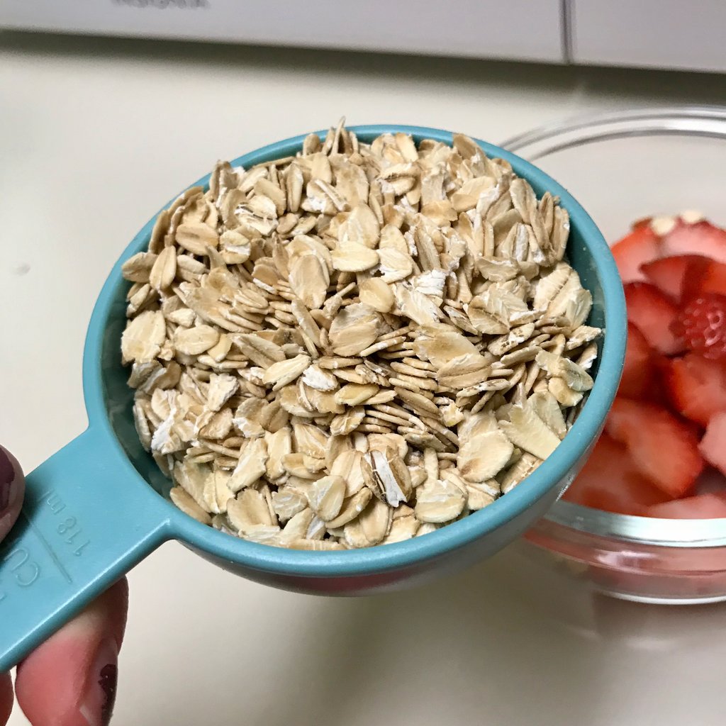 Chocolate-Covered Strawberry Protein Oatmeal – Strawberry Recipe