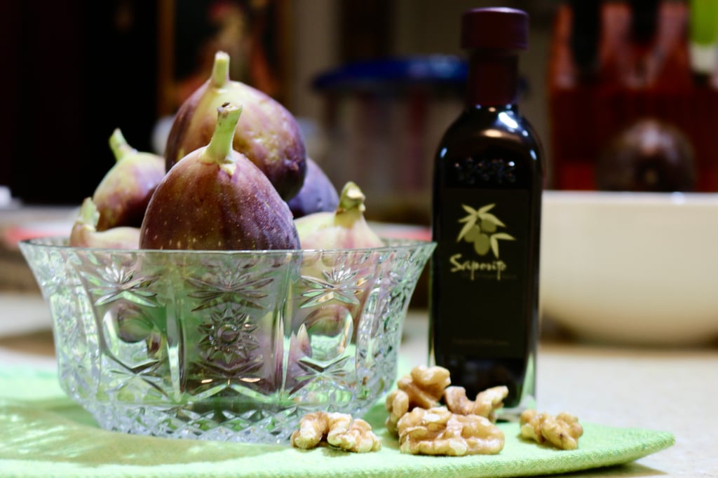 5 Reasons Why You Should Visit Your Local Olive Oil and Vinegar Store