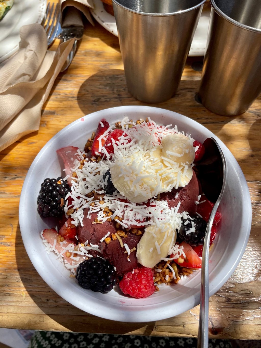 I just love acai': Investigating the popularity of acai bowls among Bruins  - Daily Bruin