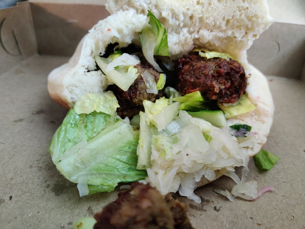 Benny’s Kosher Pizza by St. John's in Queens Is Reliable, Delicious