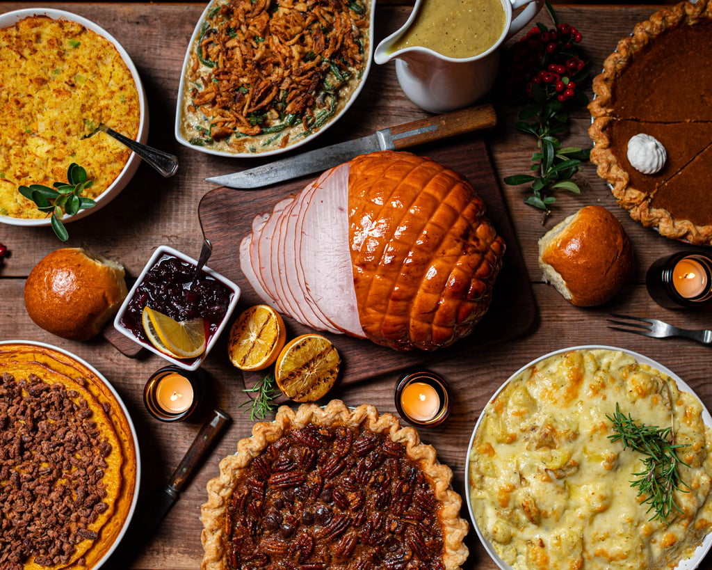 The College Student's Guide To Hosting Friendsgiving