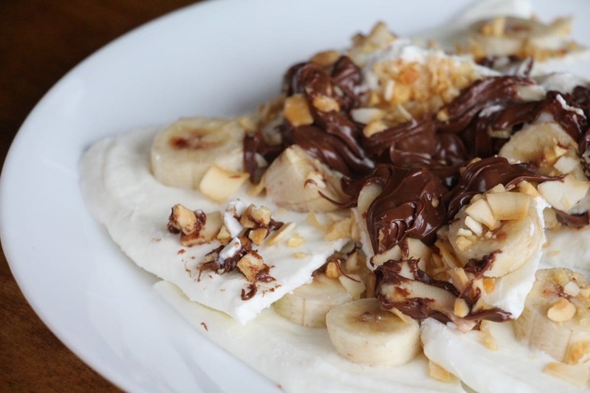 Guilt-Free Greek Yogurt Bark with Nutella and Banana