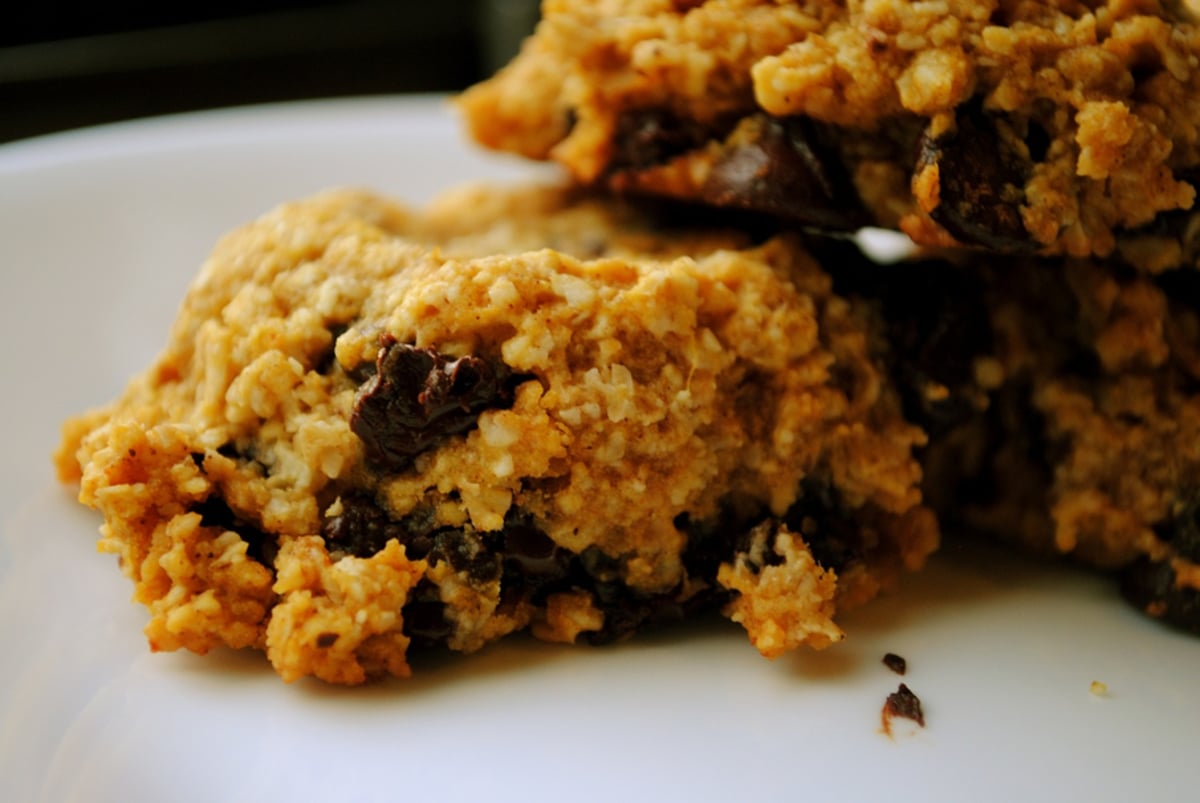 Pumpkin Oatmeal Chocolate Chip Cookies