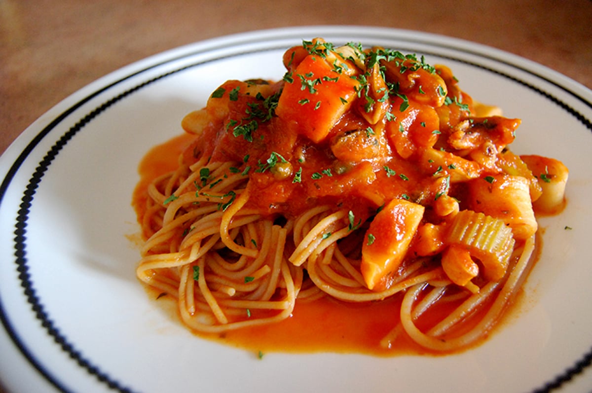 Upgrade Your Plain Pasta With This Spicy Lemon Seafood Sauce